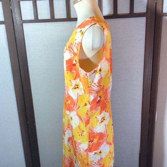 100% silk sheath dress/Casual Corner/ yellows, oranges/white/sleeveless/lined - Picture 3 of 14